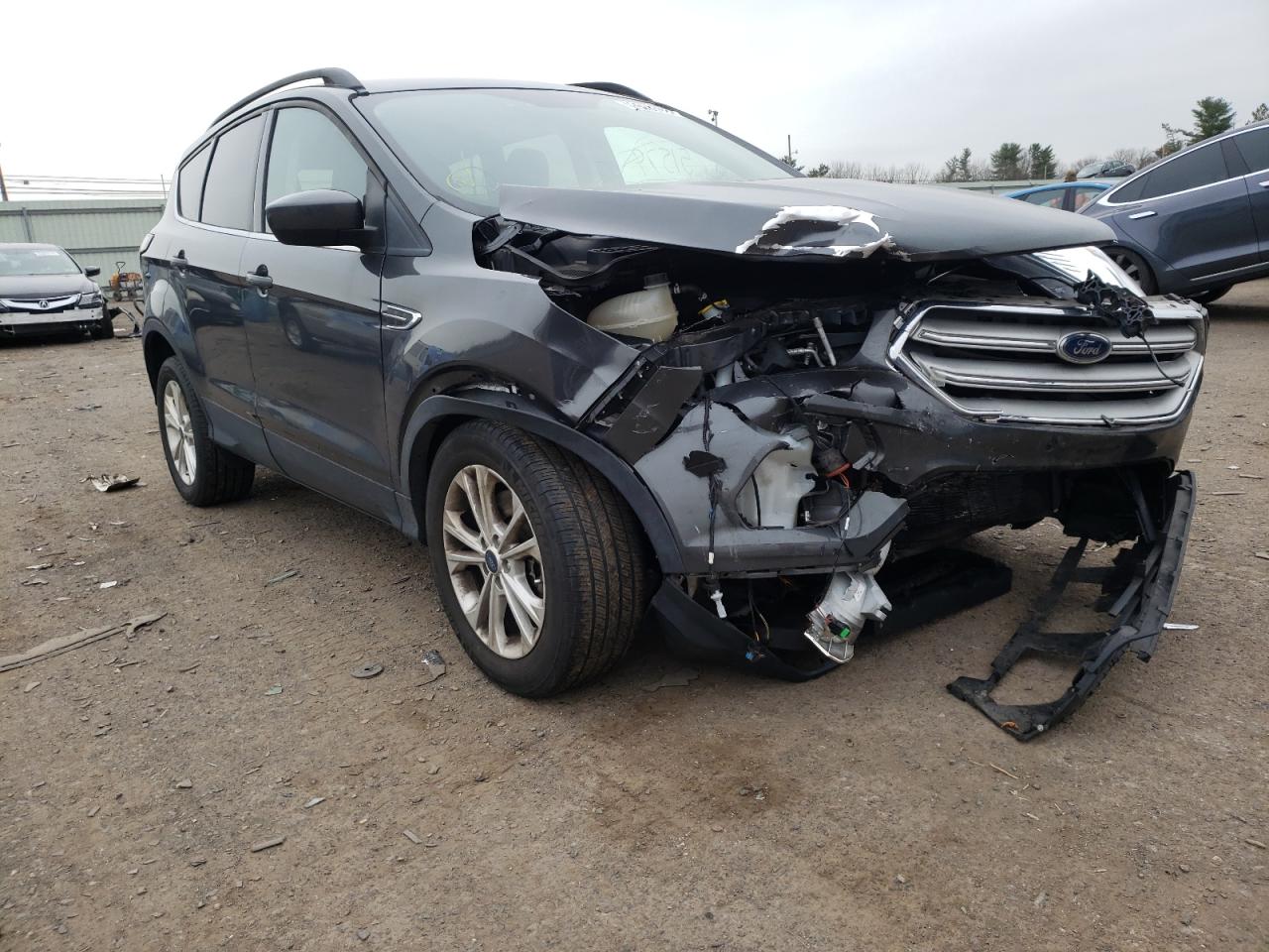 FORD ESCAPE SE 2018 with VIN 1FMCU9GD6JUD13316 - Photo from auction