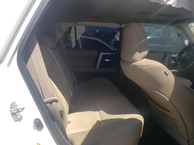 Photo 6 from auction – 2015 TOYOTA 4RUNNER SR with VIN JTEBU5JR5F5235671