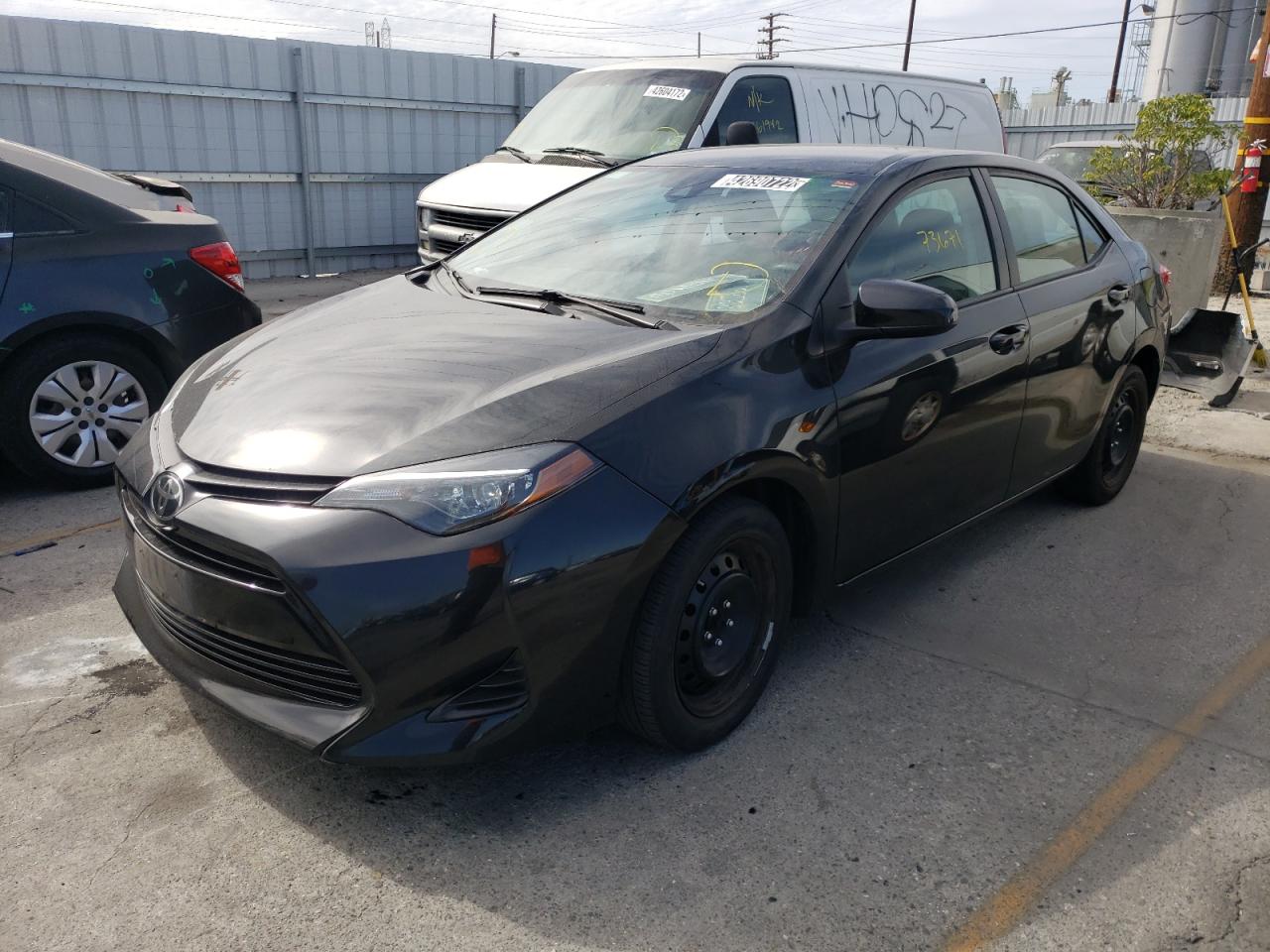 Photo 2 from auction – 2019 TOYOTA COROLLA L with VIN 5YFBURHEXKP933706