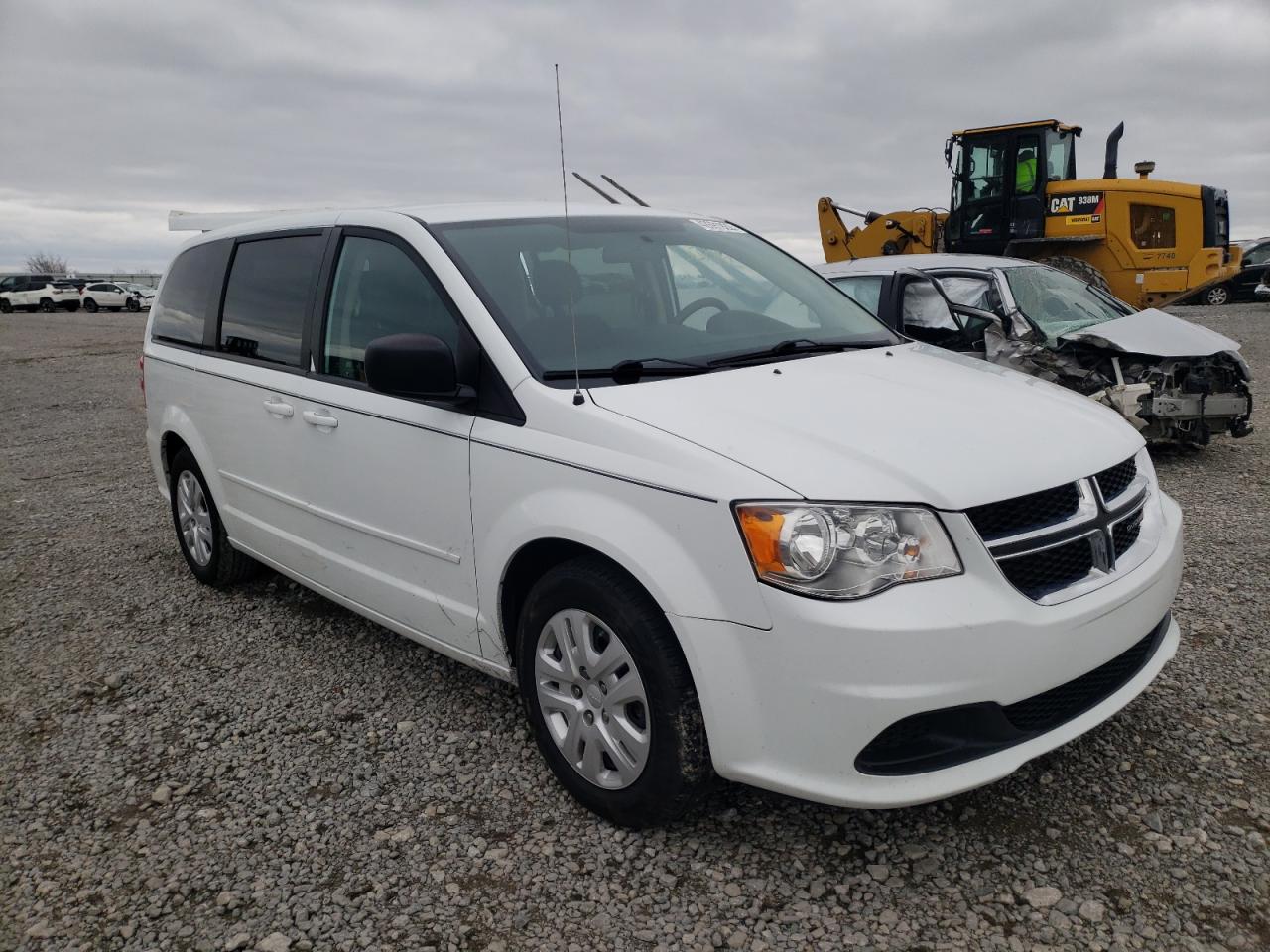 DODGE GRAND CARA 2017 with VIN 2C4RDGBG5HR624800 - Photo from auction