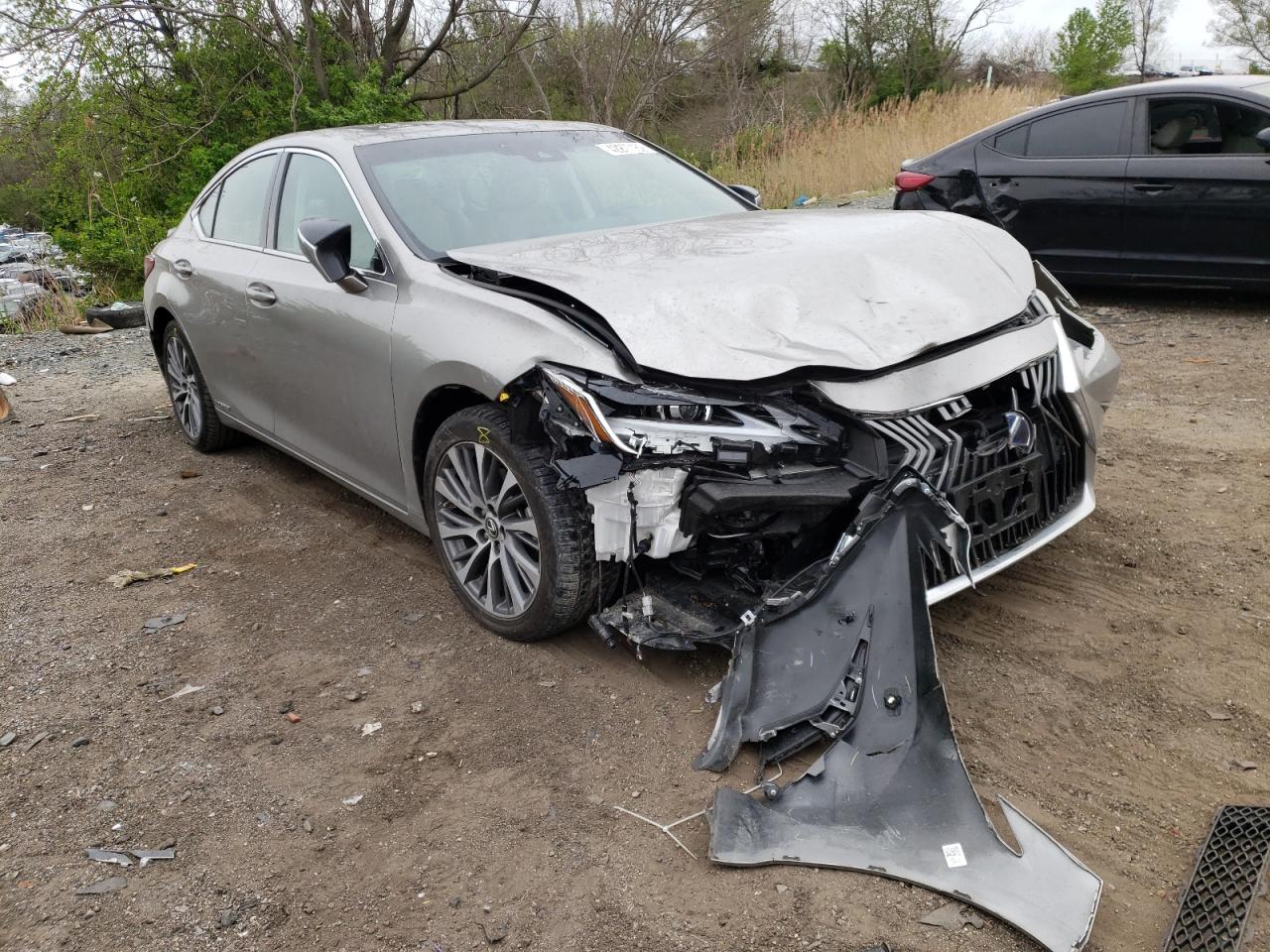 LEXUS ES 300H 2020 with VIN 58AD21B11LU005183 - Photo from auction