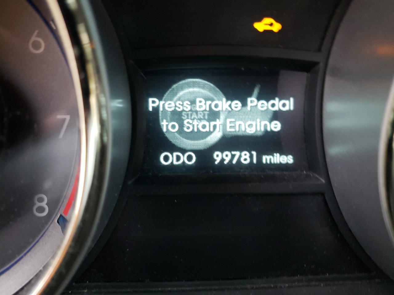 Photo 8 from auction – 2013 HYUNDAI SONATA SE with VIN 5NPEC4AC0DH631580