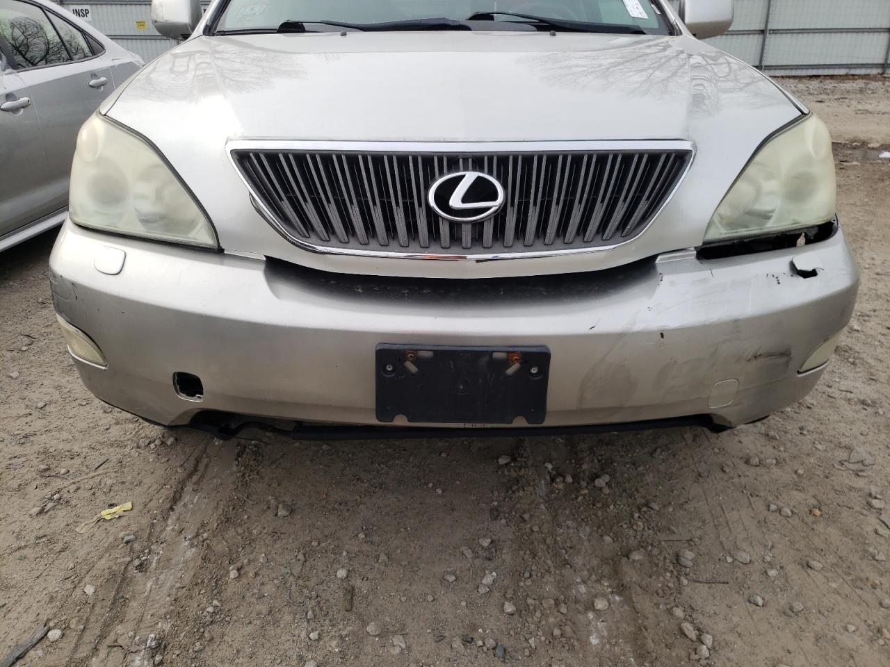 Photo 9 from auction – 2004 LEXUS RX 330 with VIN JTJHA31UX40070532