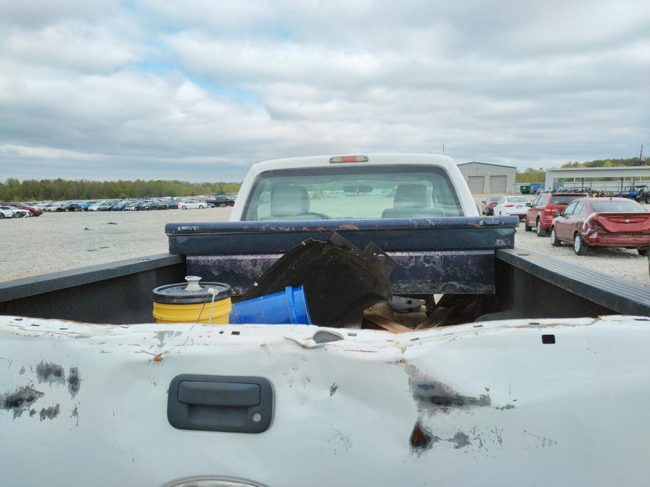 Photo 6 from auction – 2011 FORD F250 SUPER with VIN 1FTBF2AT8BEC56324