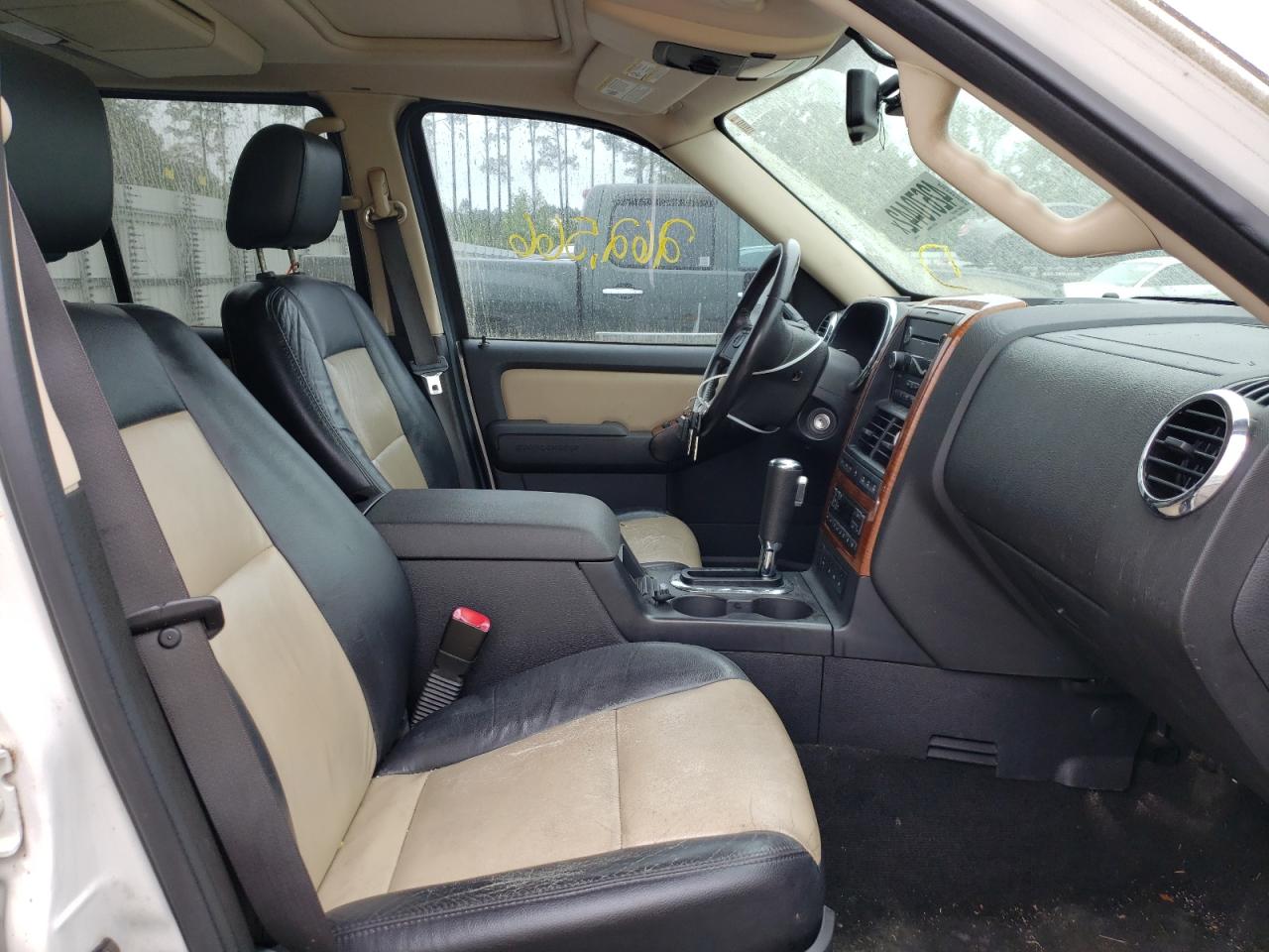Photo 5 from auction – 2008 FORD EXPLORER E with VIN 1FMEU74E48UB35846
