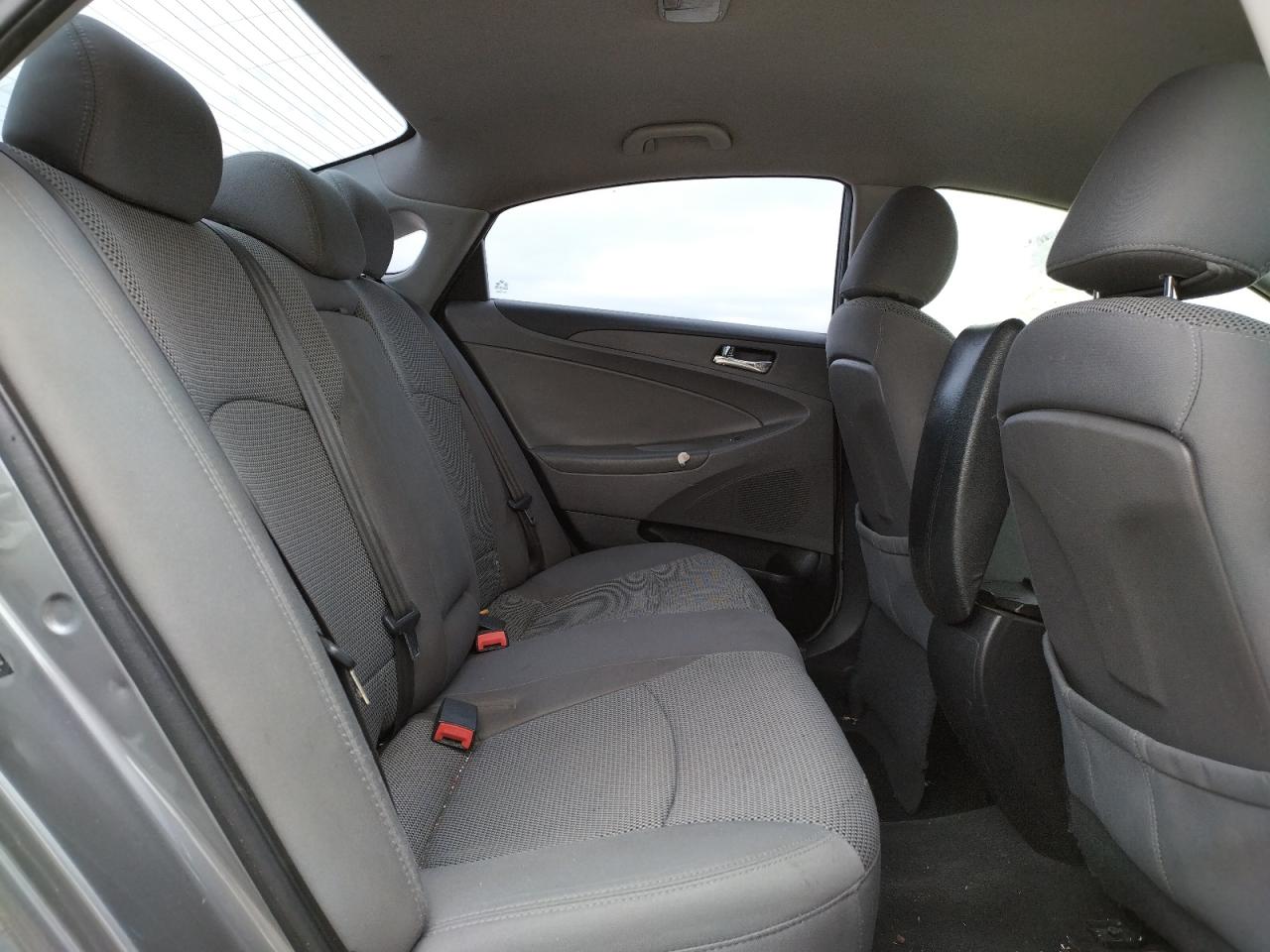 Photo 6 from auction – 2011 HYUNDAI SONATA GLS with VIN 5NPEB4AC0BH196558