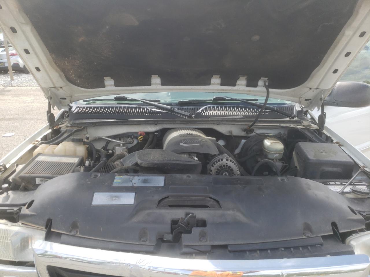 Photo 7 from auction – 2005 GMC NEW SIERRA with VIN 2GTEK13T851155922