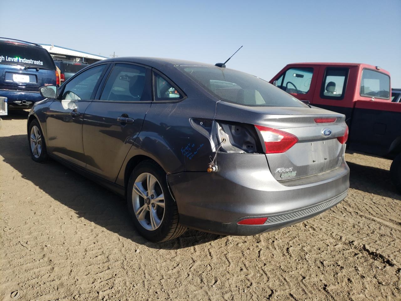 Photo 3 from auction – 2014 FORD FOCUS SE with VIN 1FADP3F24EL318478