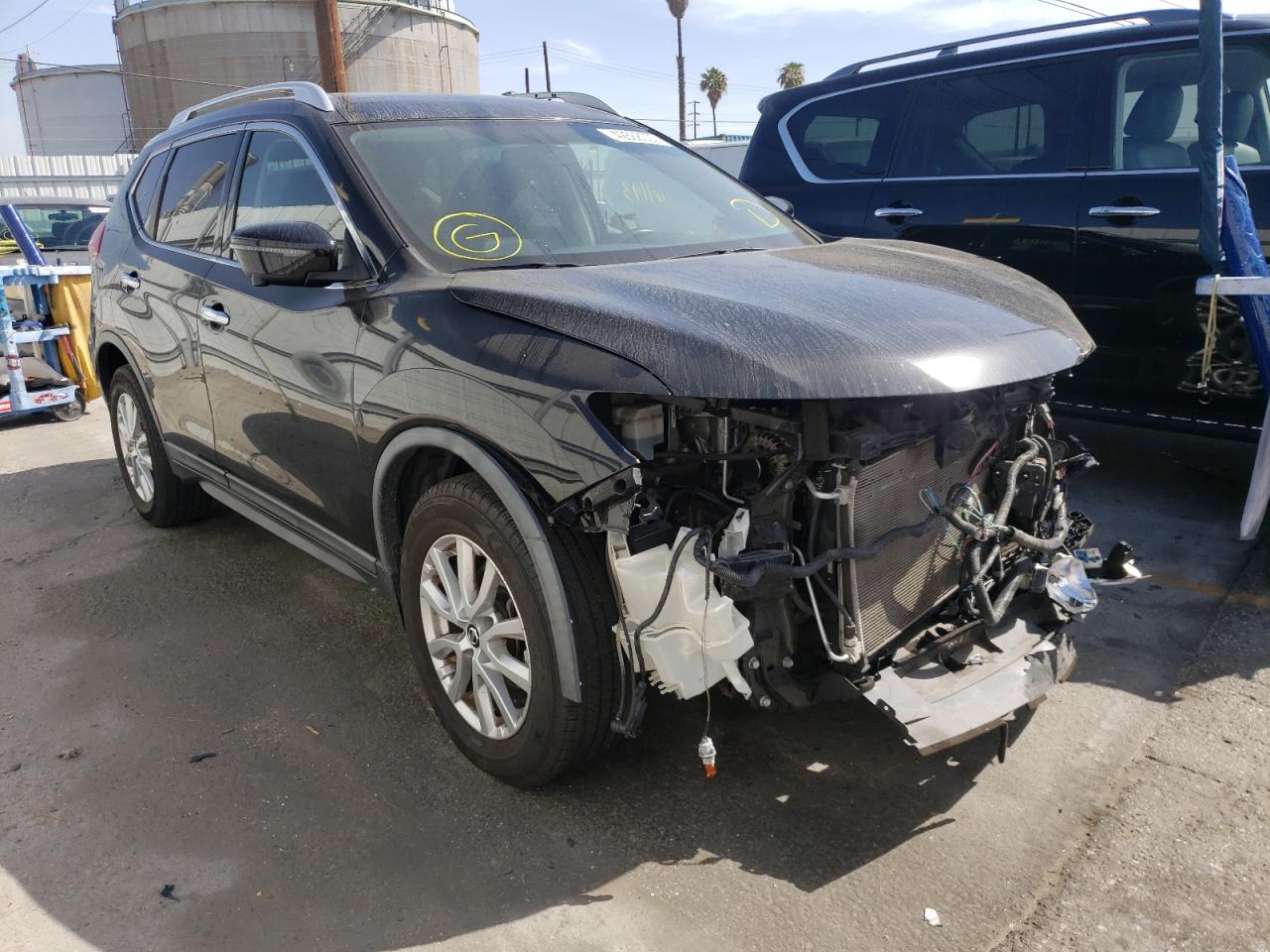 NISSAN ROGUE S 2017 with VIN KNMAT2MT8HP607262 - Photo from auction