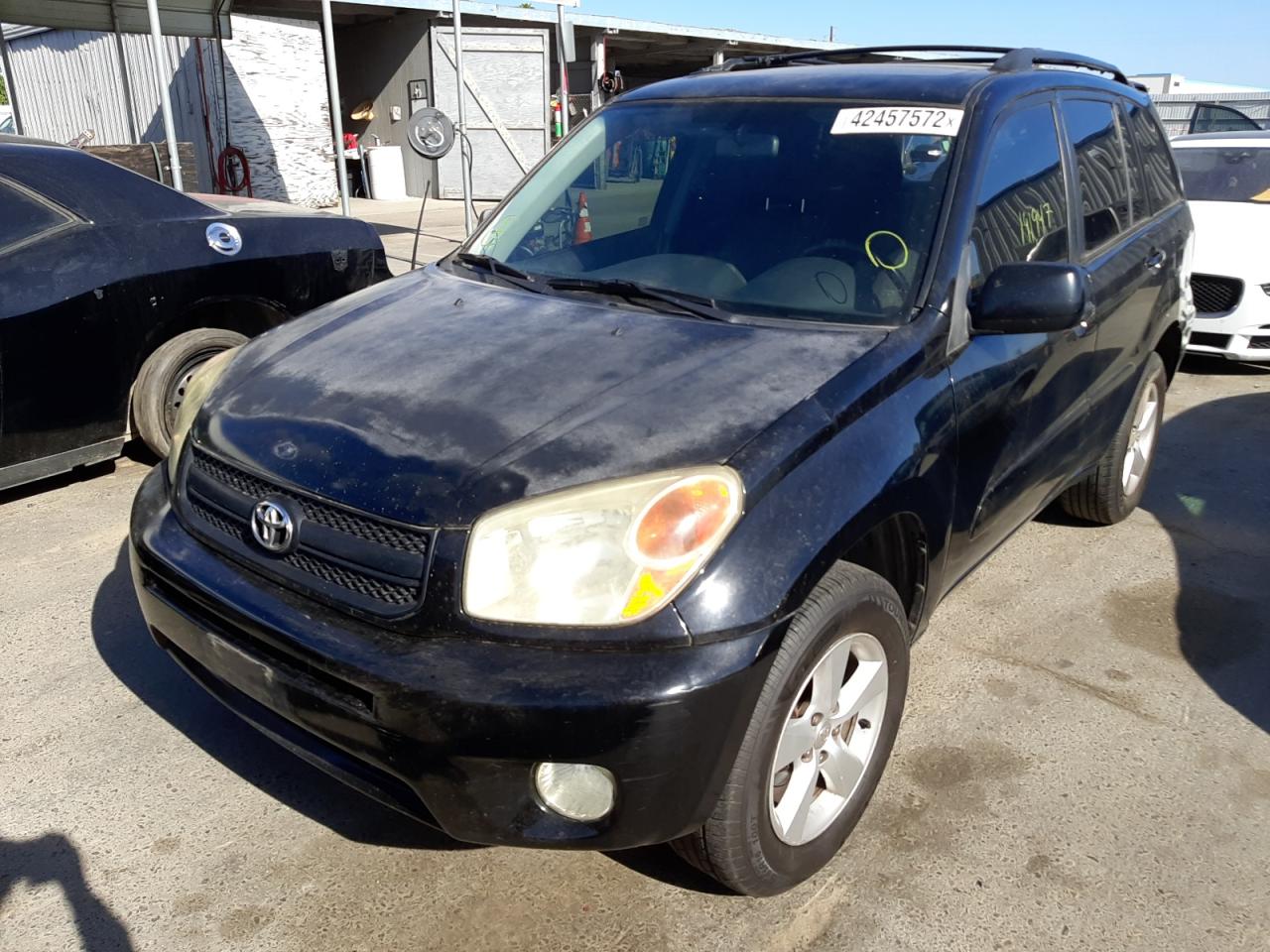 Photo 2 from auction – 2004 TOYOTA RAV4 with VIN JTEGD20VX40029128