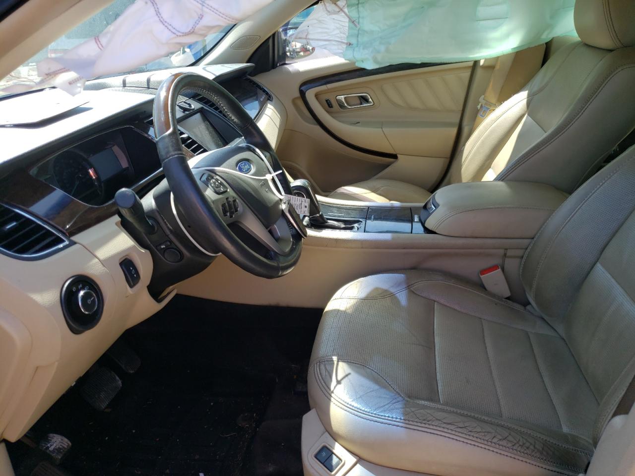 Photo 5 from auction – 2015 FORD TAURUS LIM with VIN 1FAHP2F94FG118252
