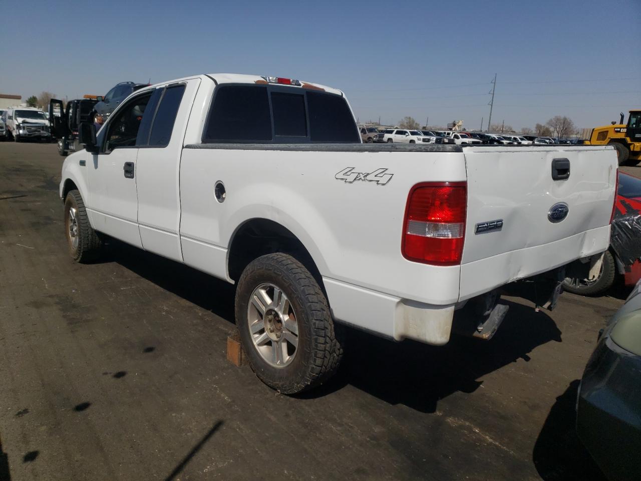 Photo 3 from auction – 2004 FORD F150 with VIN 1FTPX14564FA10511