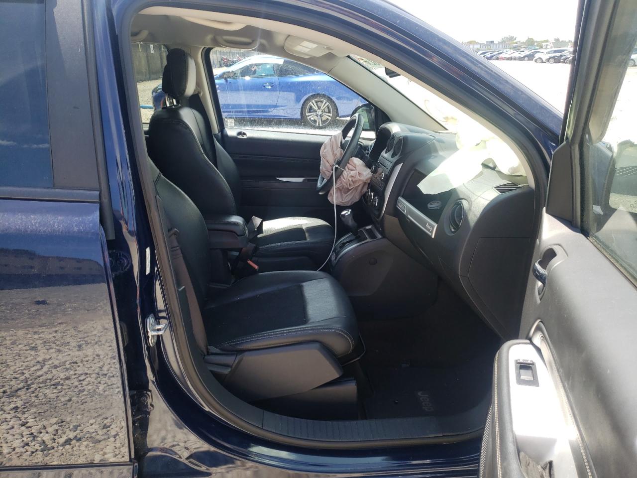 Photo 5 from auction – 2017 JEEP COMPASS LA with VIN 1C4NJDEB0HD177348