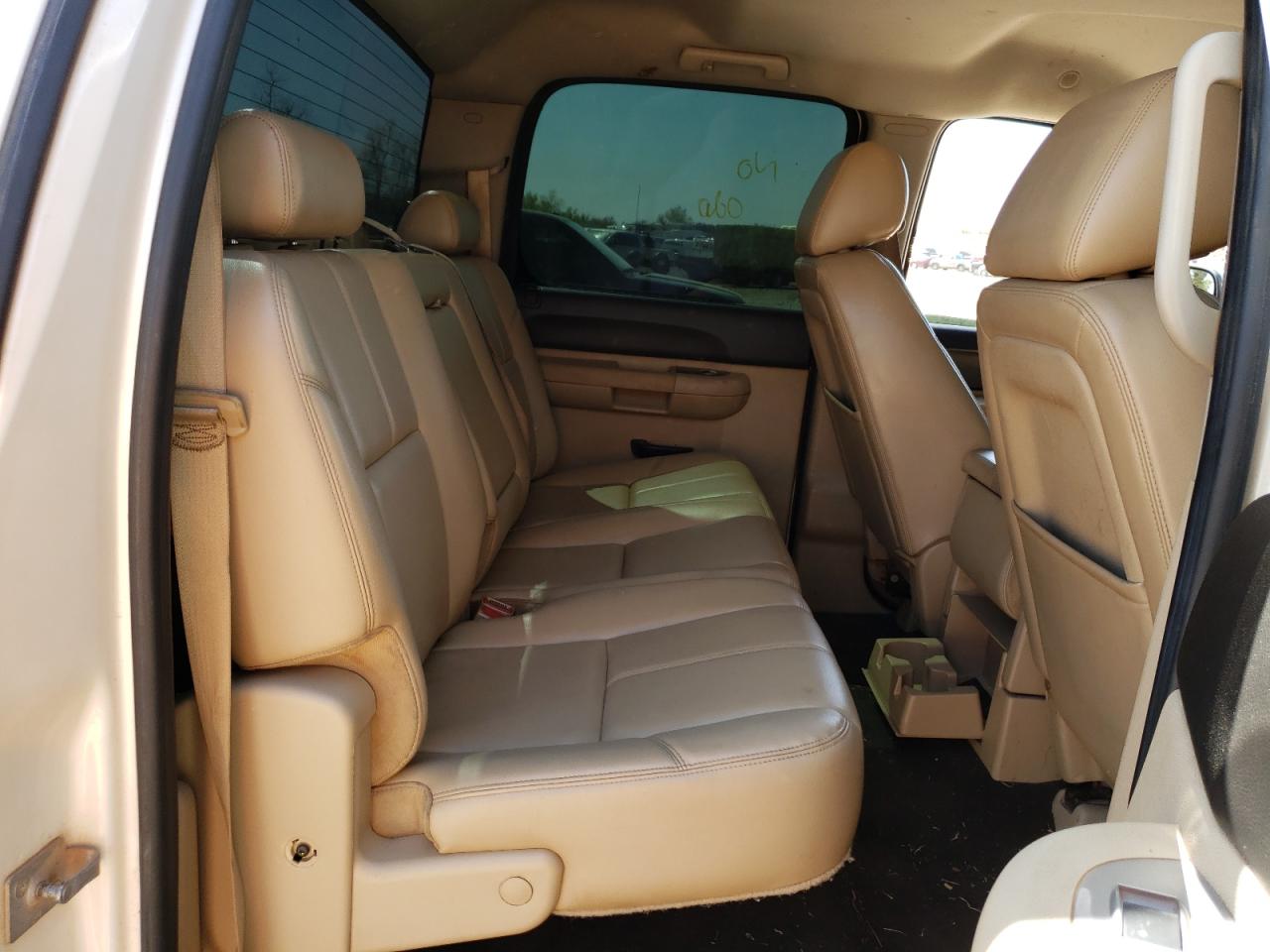 Photo 6 from auction – 2011 GMC SIERRA K15 with VIN 3GTP2VE35BG369444