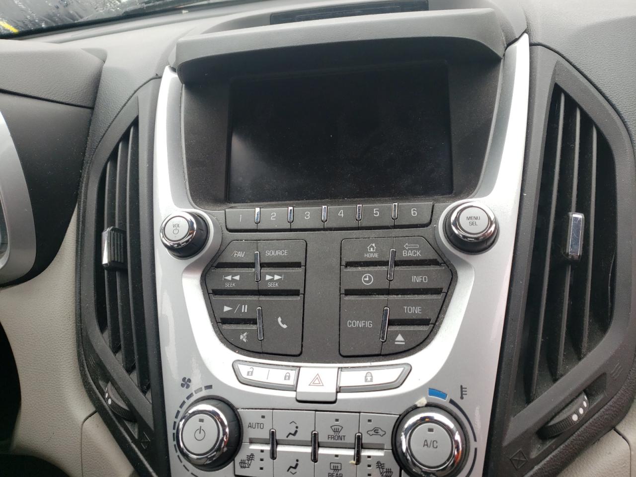 Photo 9 from auction – 2015 CHEVROLET EQUINOX LT with VIN 2GNFLGEK3F6414577