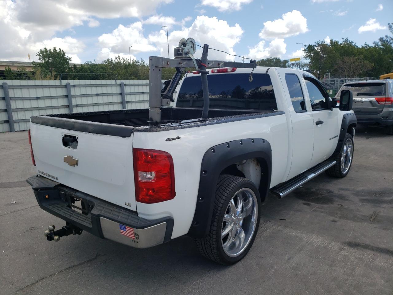 Photo 4 from auction – 2007 CHEVROLET SILVERADO with VIN 2GCEK19C471581049