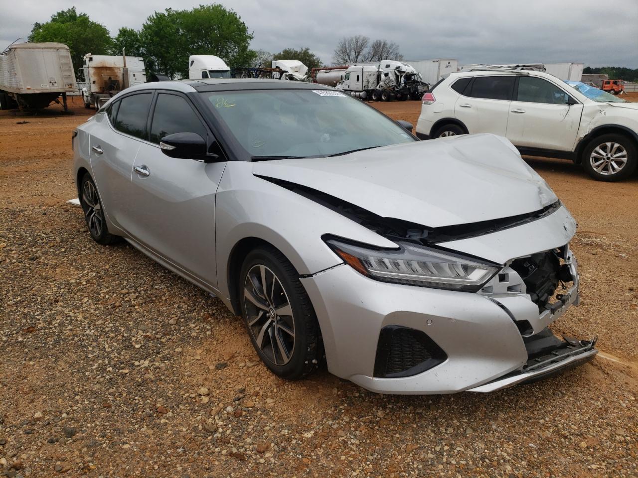 NISSAN MAXIMA S 2019 with VIN 1N4AA6AVXKC384679 - Photo from auction