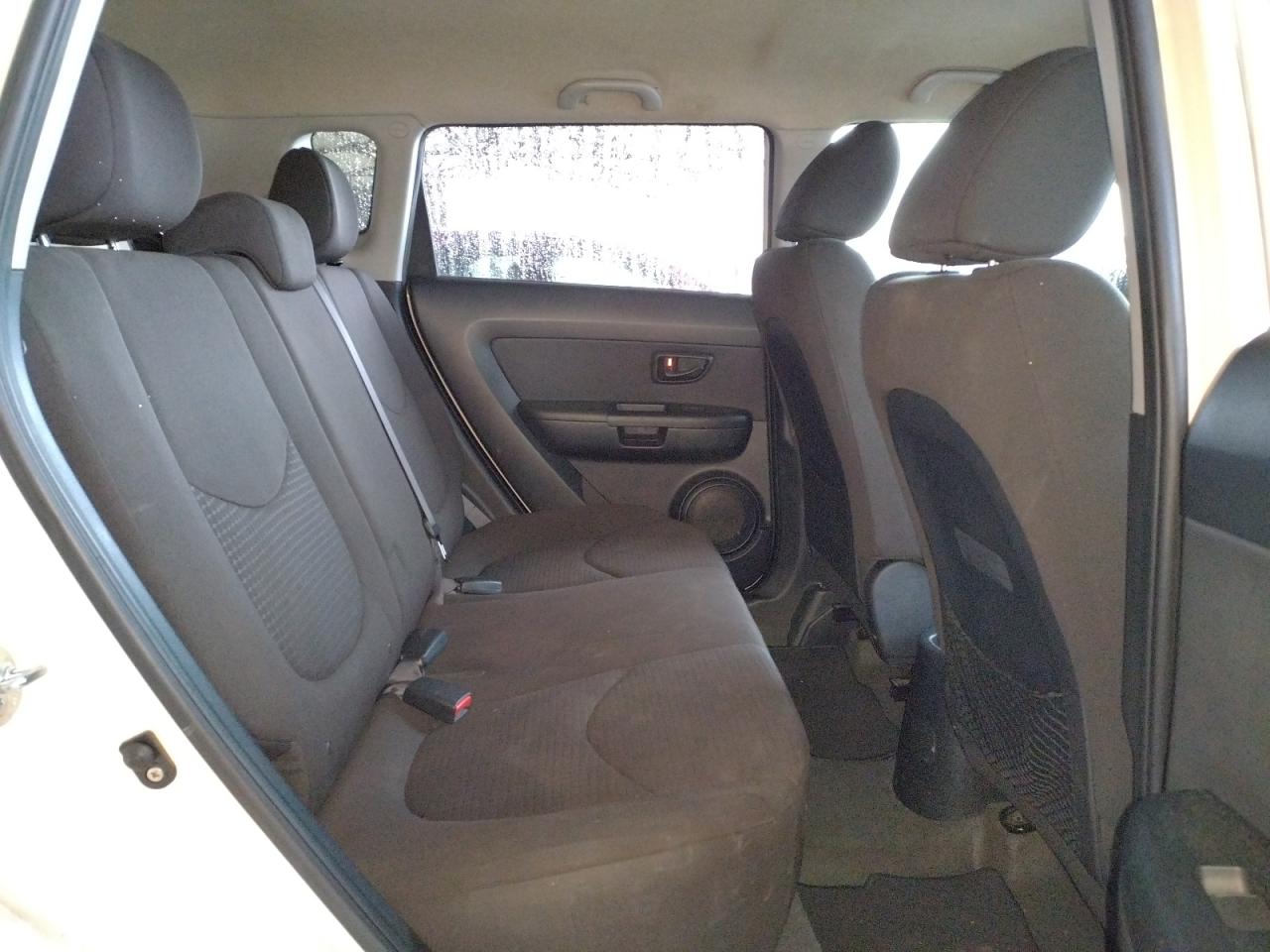Photo 6 from auction – 2012 KIA SOUL with VIN KNDJT2A58C7384705