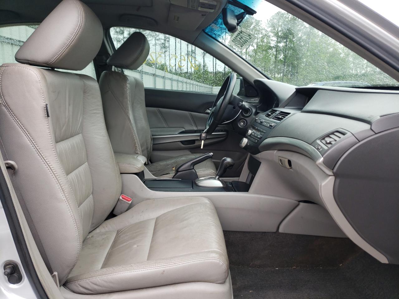 Photo 5 from auction – 2008 HONDA ACCORD EXL with VIN 1HGCP36848A044145
