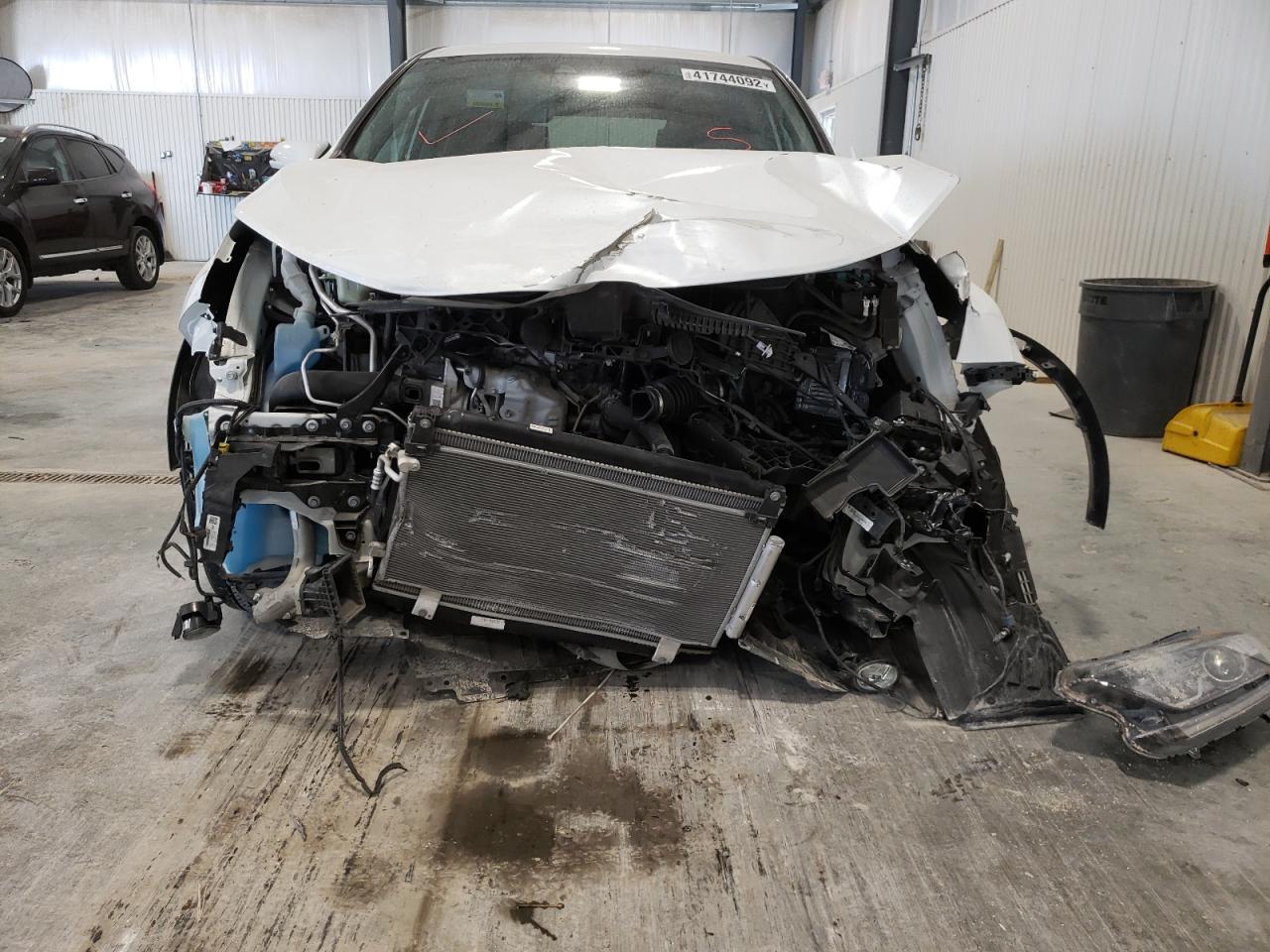 Photo 9 from auction – 2019 HONDA CR-V EX with VIN 7FARW2H56KE059287