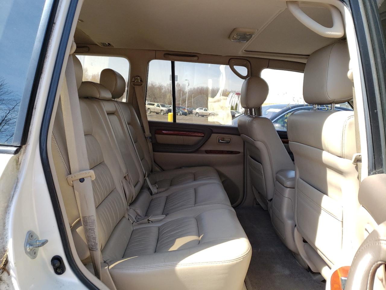 Photo 6 from auction – 2000 LEXUS LX 470 with VIN JT6HT00W3Y0113622