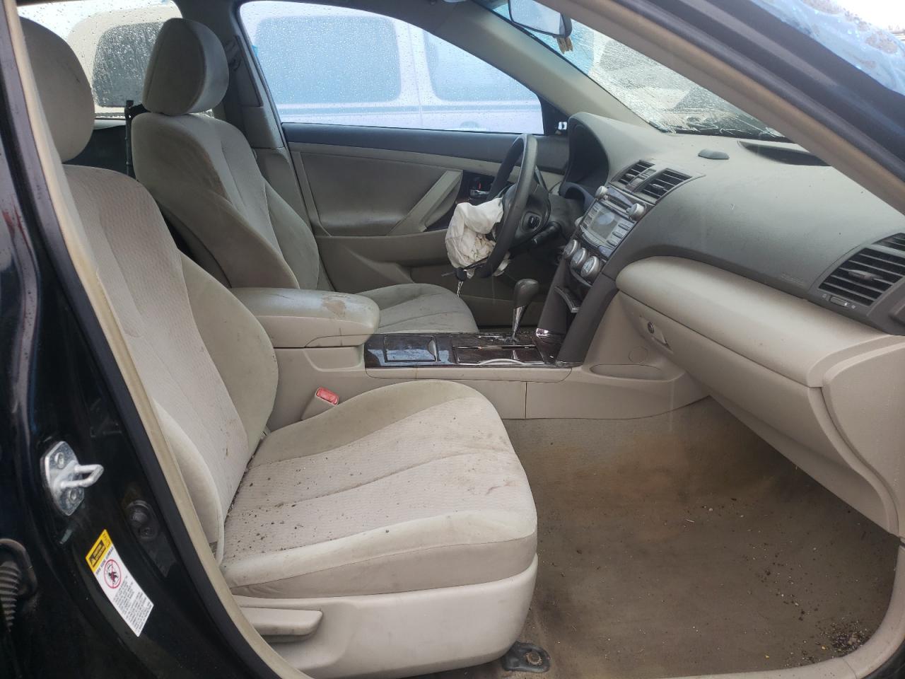 Photo 5 from auction – 2011 TOYOTA CAMRY BASE with VIN 4T4BF3EK5BR092299
