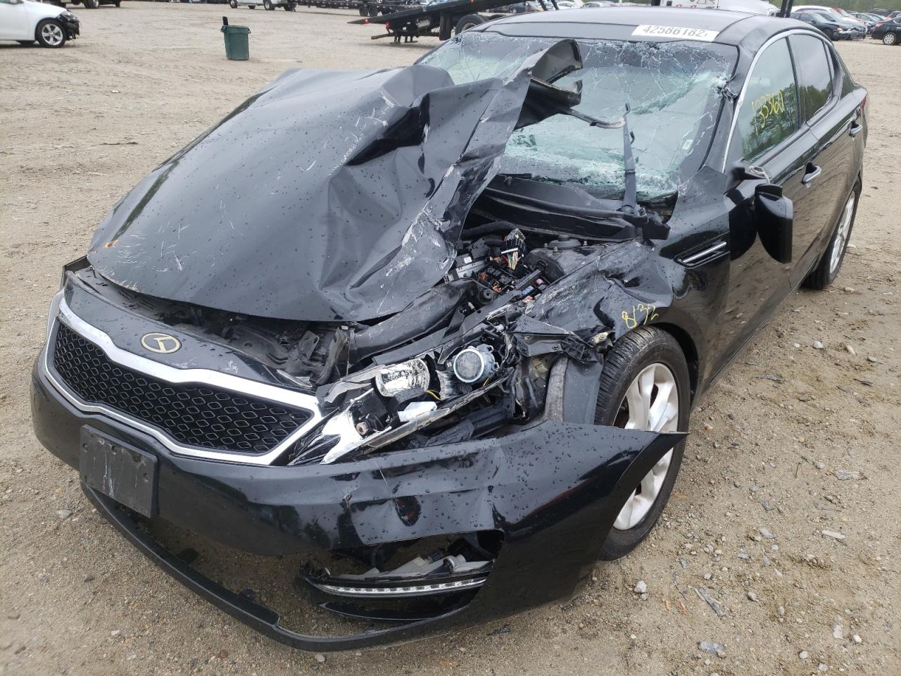 Photo 2 from auction – 2011 KIA OPTIMA EX with VIN KNAGN4A7XB5166242
