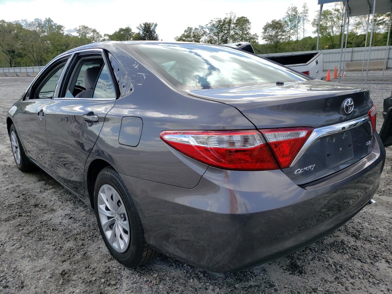Photo 3 from auction – 2015 TOYOTA CAMRY LE with VIN 4T1BF1FK5FU088241