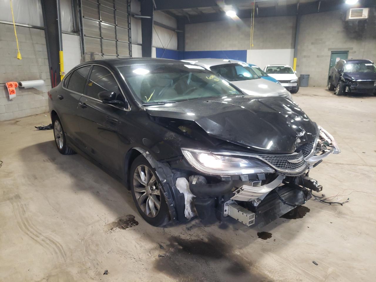 Zdjęcie 1 z aukcji – 2015 CHRYSLER 200 C z VIN 1C3CCCCG6FN655472