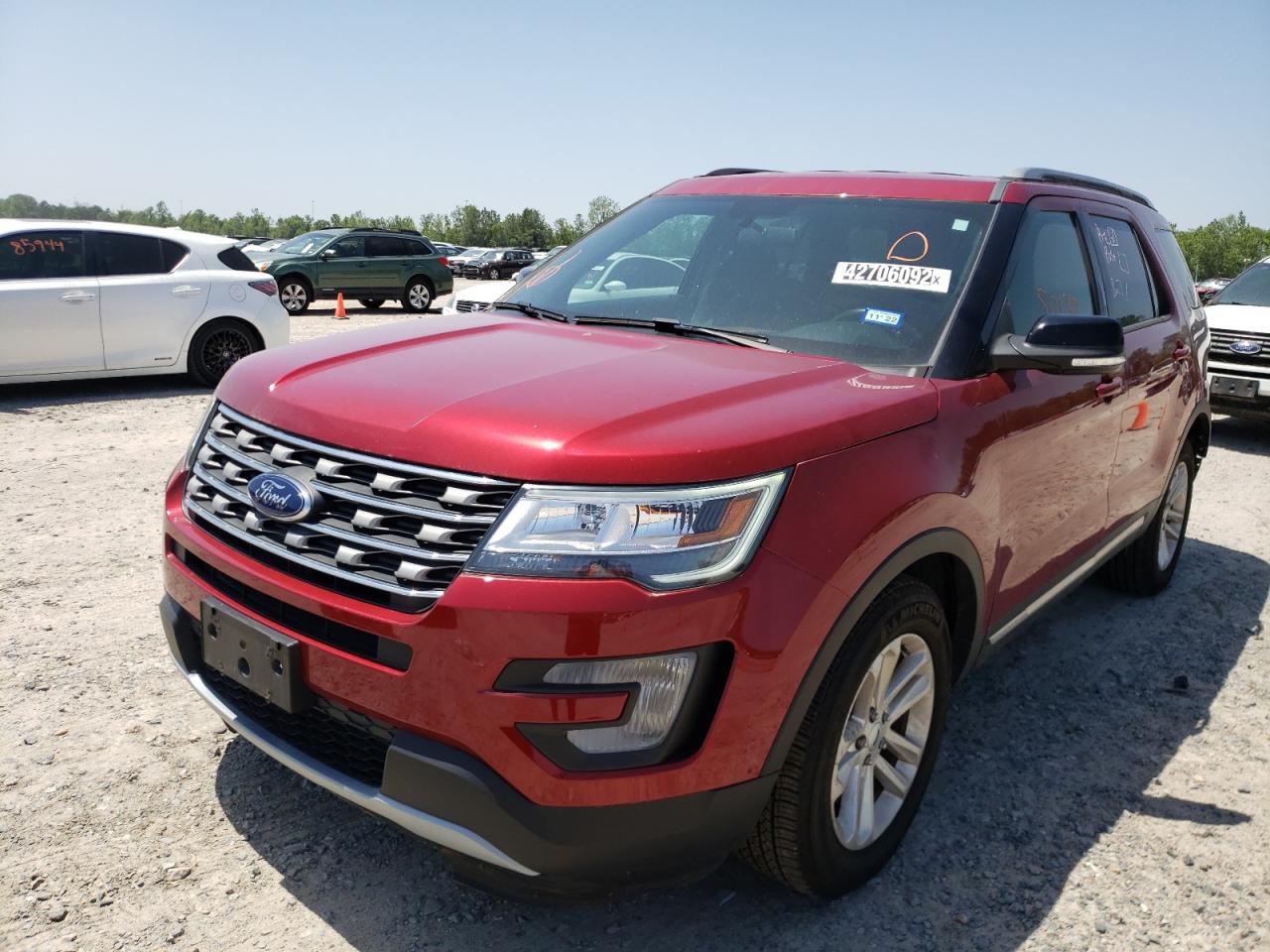 Photo 2 from auction – 2017 FORD EXPLORER X with VIN 1FM5K7D83HGB30314