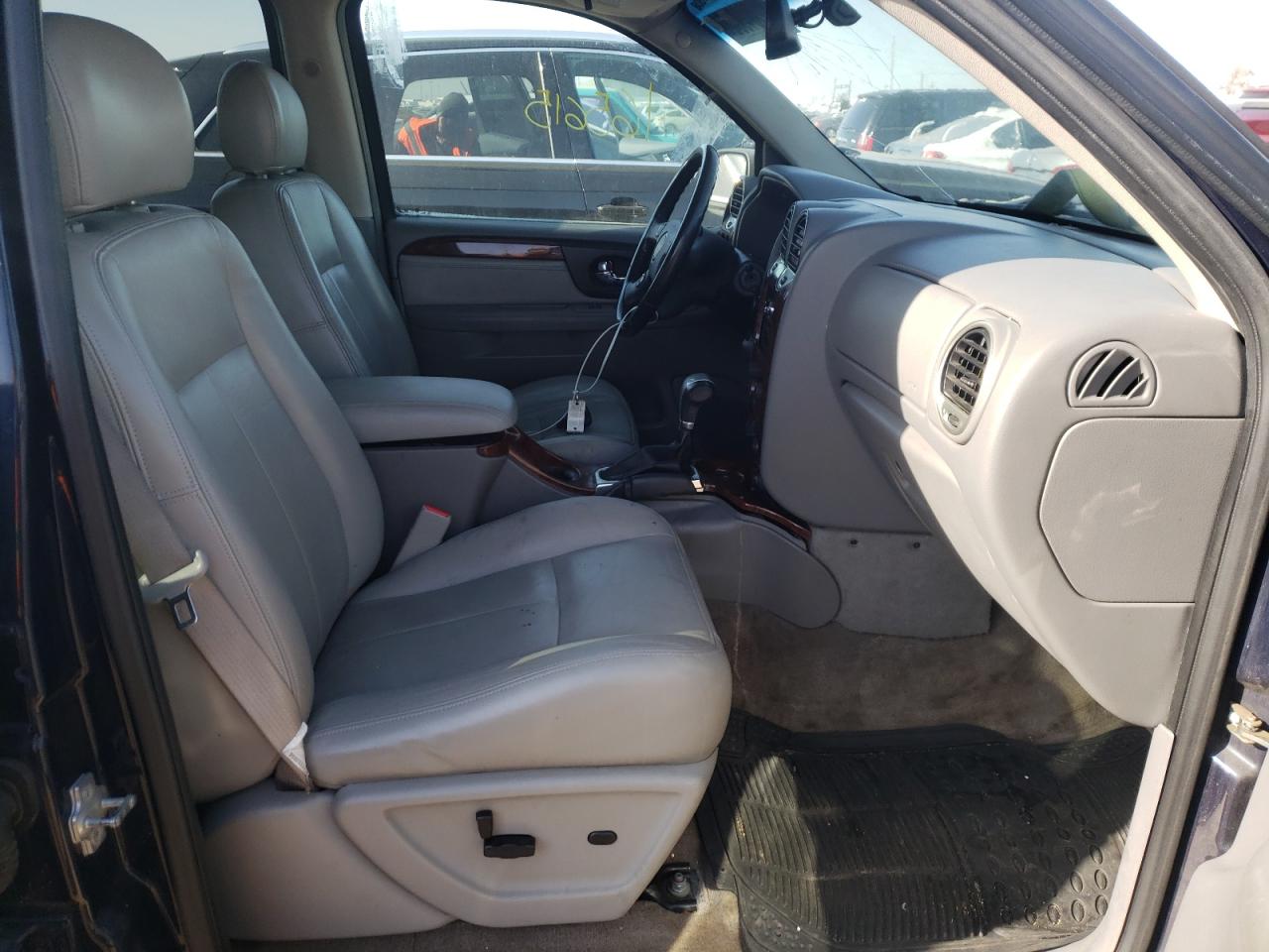 Photo 5 from auction – 2007 GMC ENVOY with VIN 1GKDT13S672182740