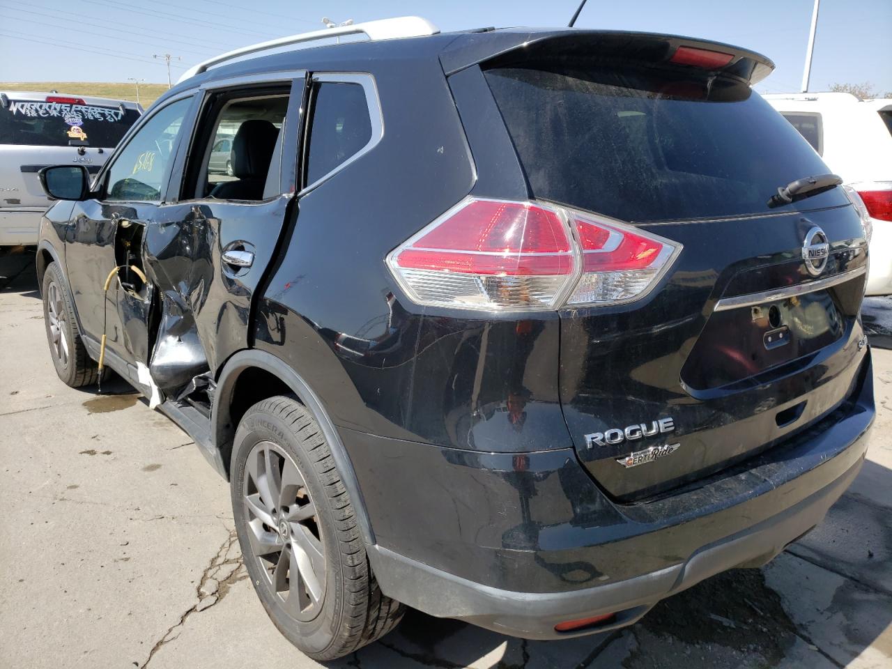Photo 3 from auction – 2016 NISSAN ROGUE S with VIN 5N1AT2MVXGC865429