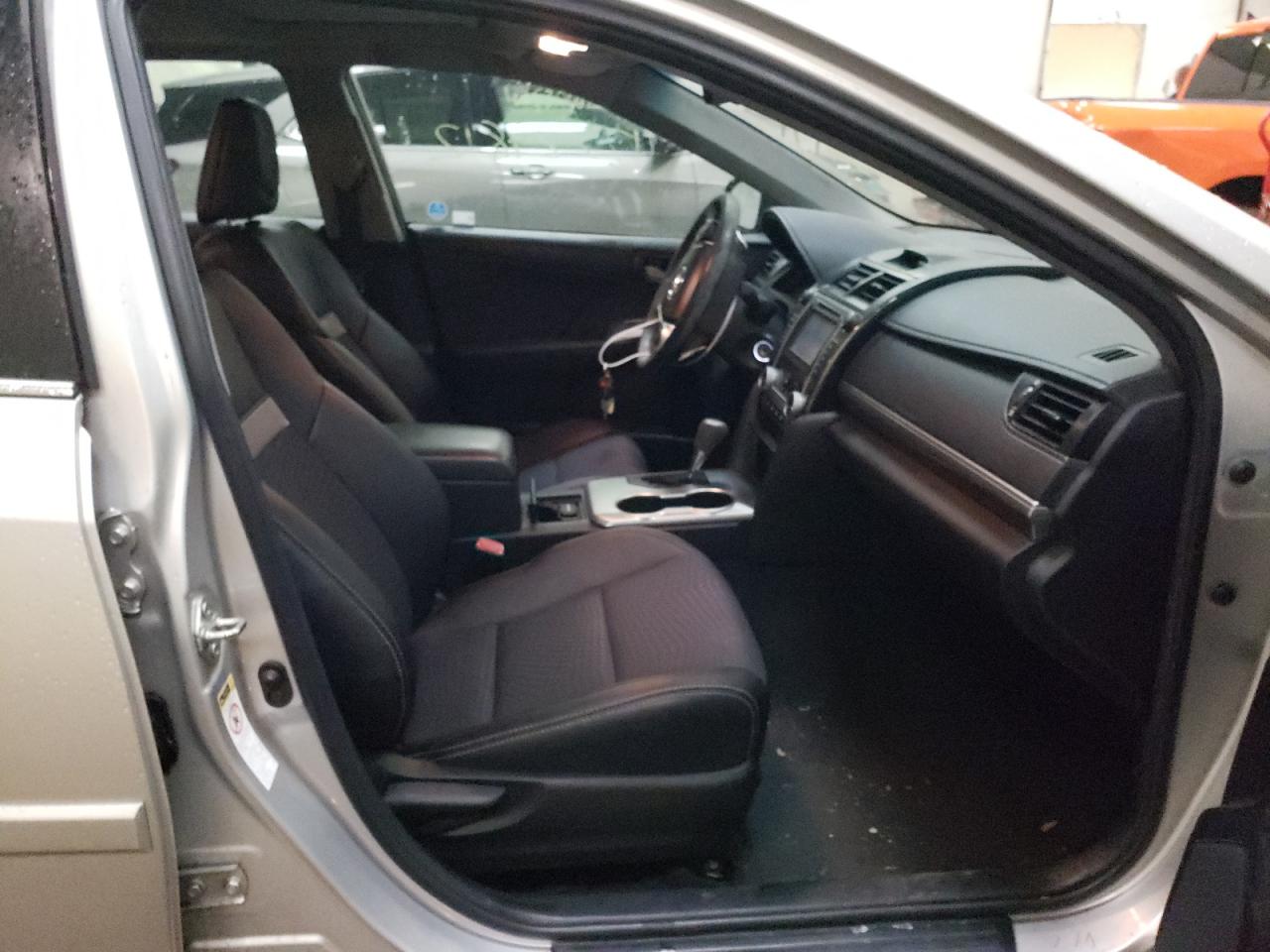 Photo 5 from auction – 2013 TOYOTA CAMRY L with VIN 4T1BF1FK7DU294853