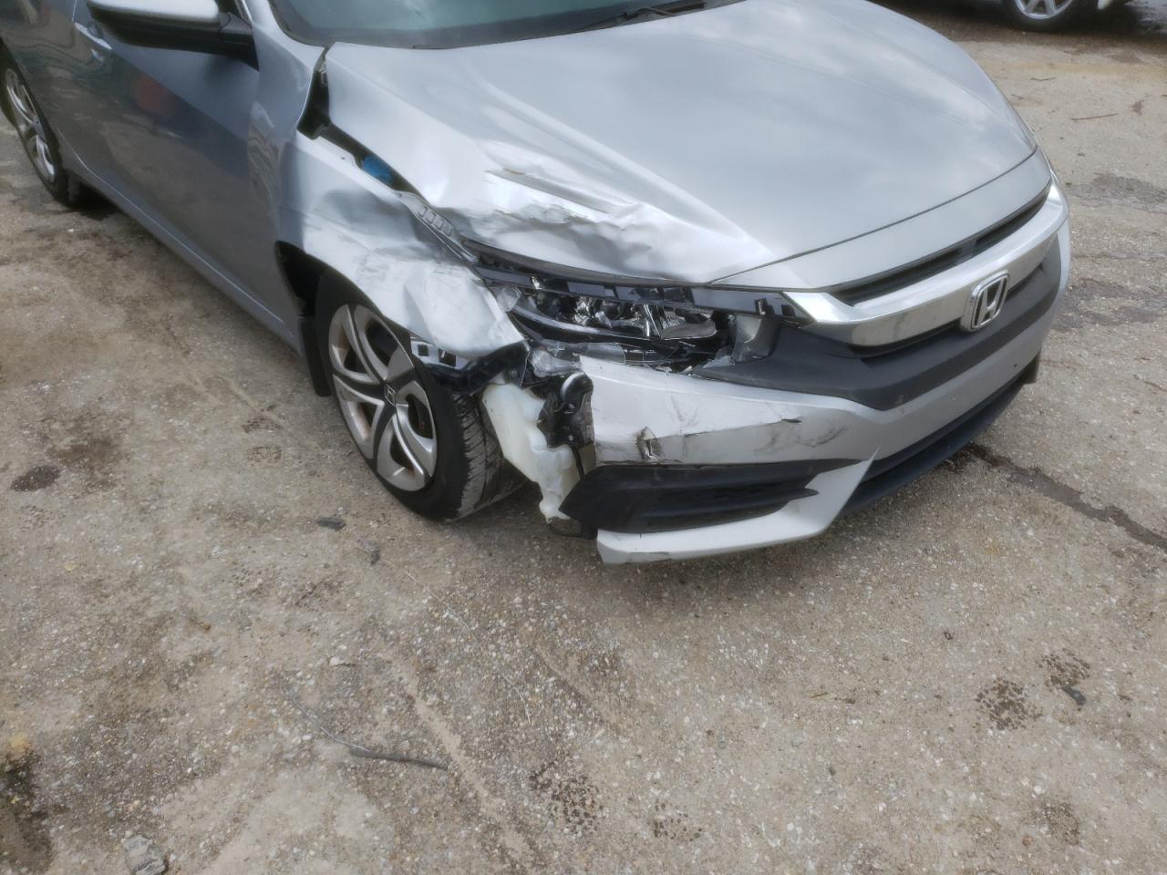 Photo 9 from auction – 2016 HONDA CIVIC LX with VIN 19XFC2F52GE095520