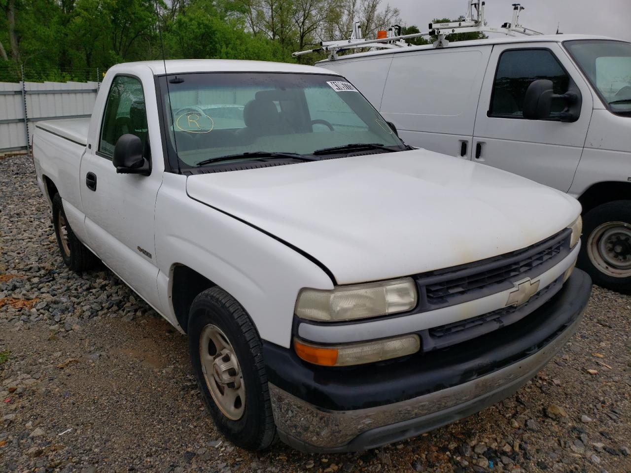 CHEVROLET SILVERADO 2001 with VIN 1GCEC14W31Z173901 - Photo from auction