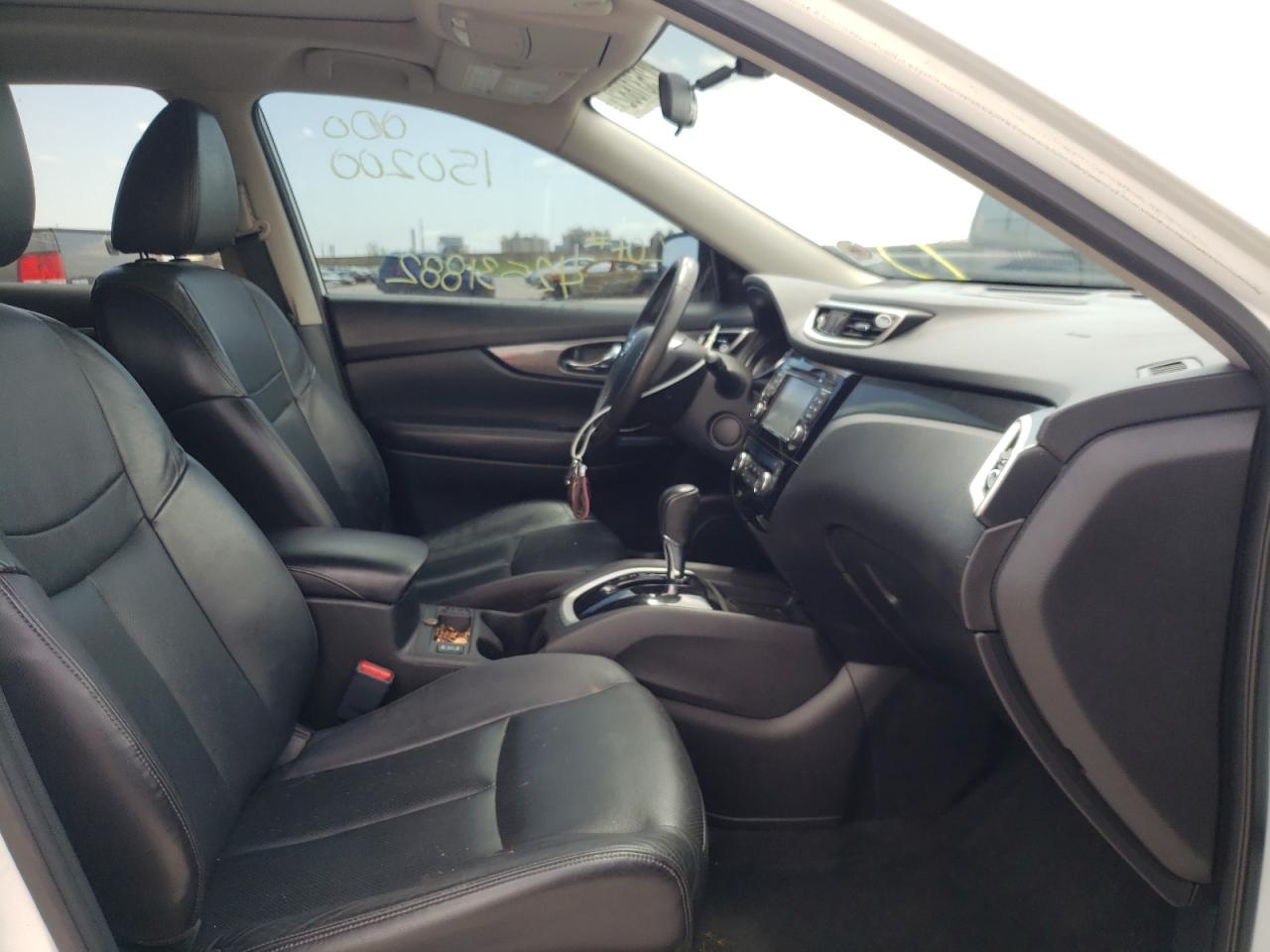 Photo 5 from auction – 2015 NISSAN ROGUE S with VIN 5N1AT2MT5FC779586