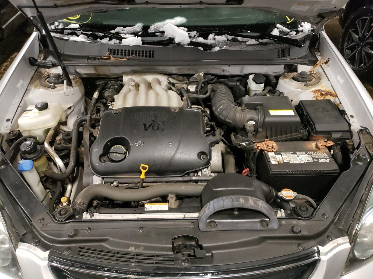 Photo 7 from auction – 2008 KIA OPTIMA LX with VIN KNAGE124785215828