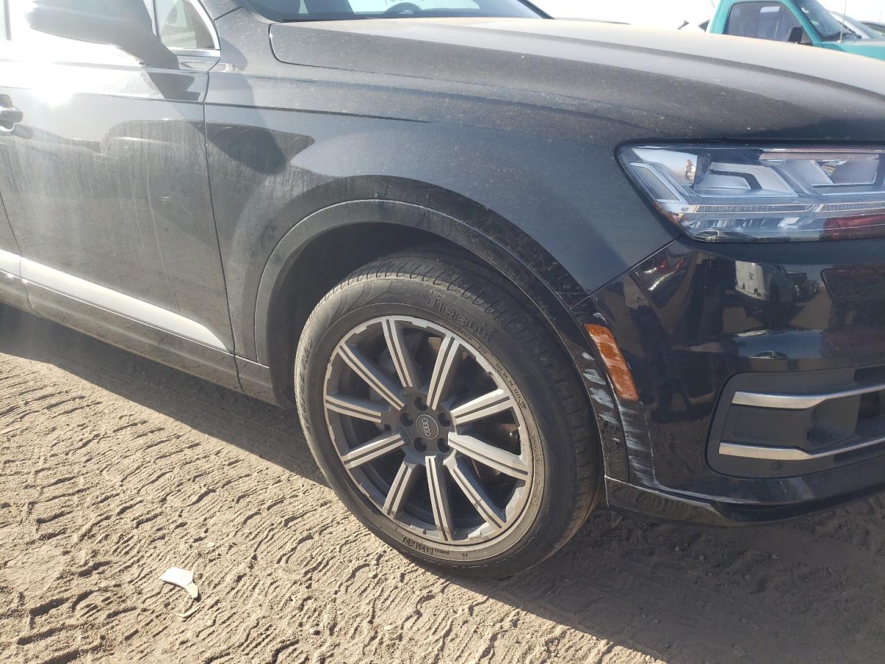 Photo 9 from auction – 2017 AUDI Q7 PRESTIG with VIN WA1VAAF76HD015646