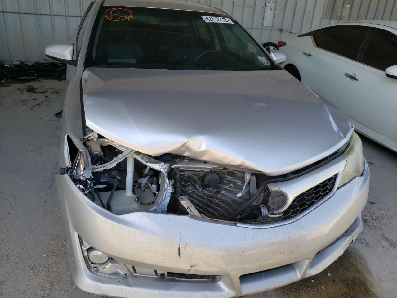 Photo 9 from auction – 2014 TOYOTA CAMRY L with VIN 4T1BF1FK9EU310536