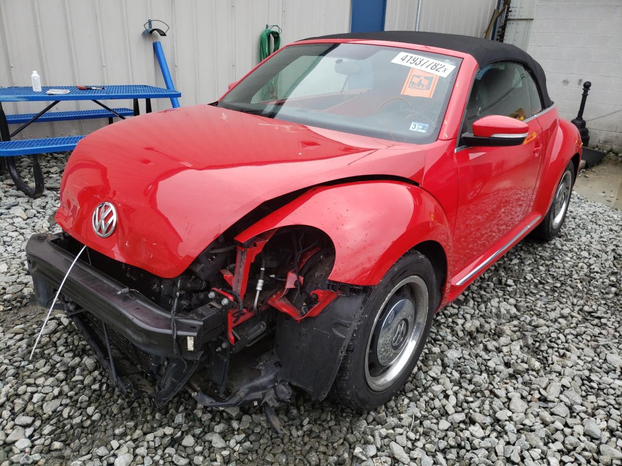 Photo 2 from auction – 2013 VOLKSWAGEN BEETLE with VIN 3VW5P7AT3DM808779