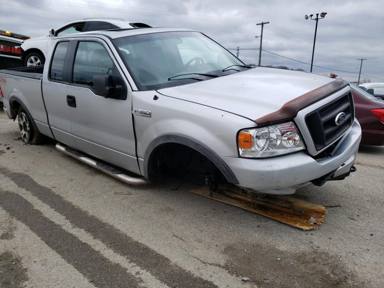 Photo 9 from auction – 2005 FORD F150 with VIN 1FTPX14585FA90119
