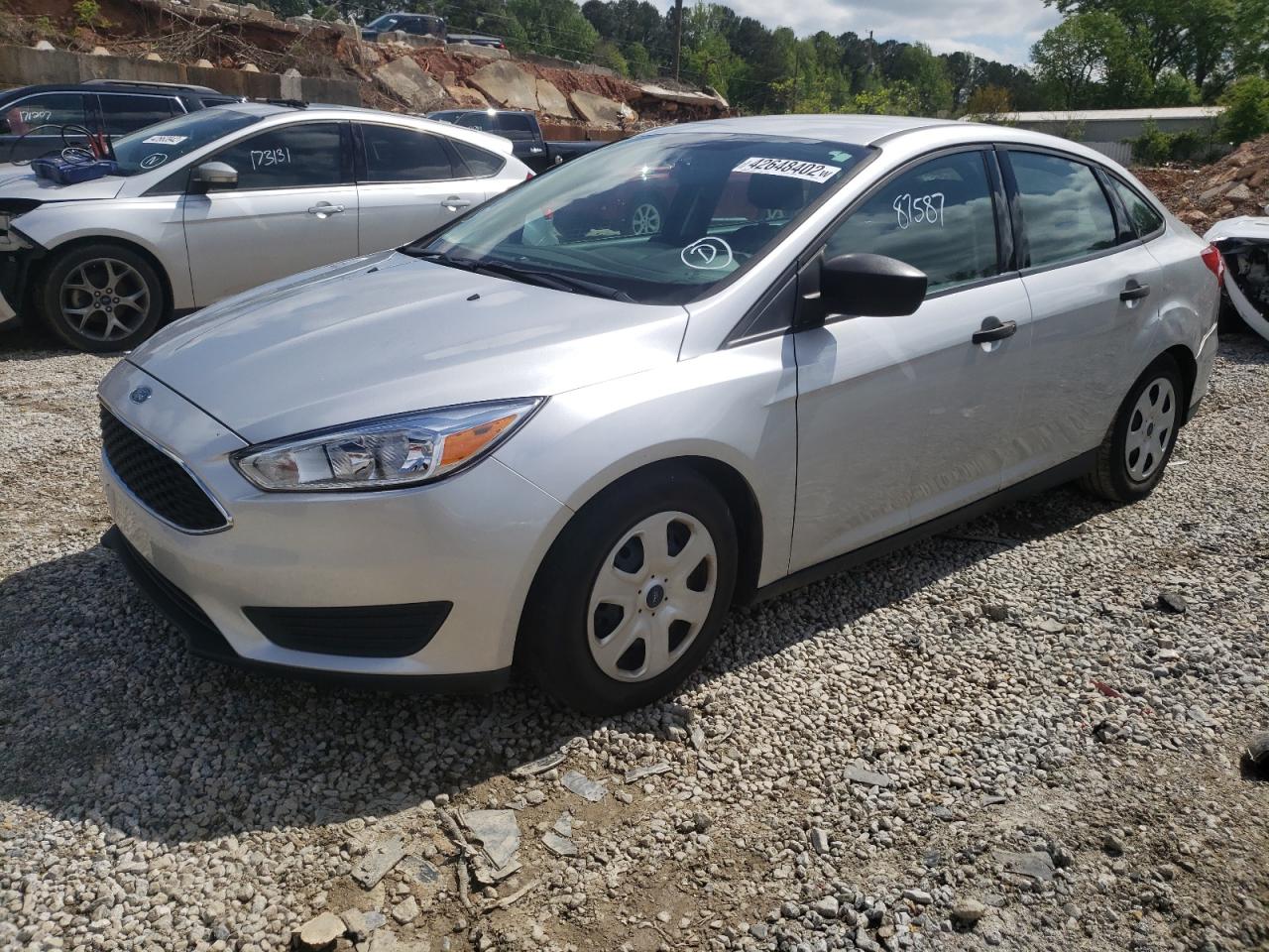 Photo 2 from auction – 2015 FORD FOCUS S with VIN 1FADP3E24FL311078