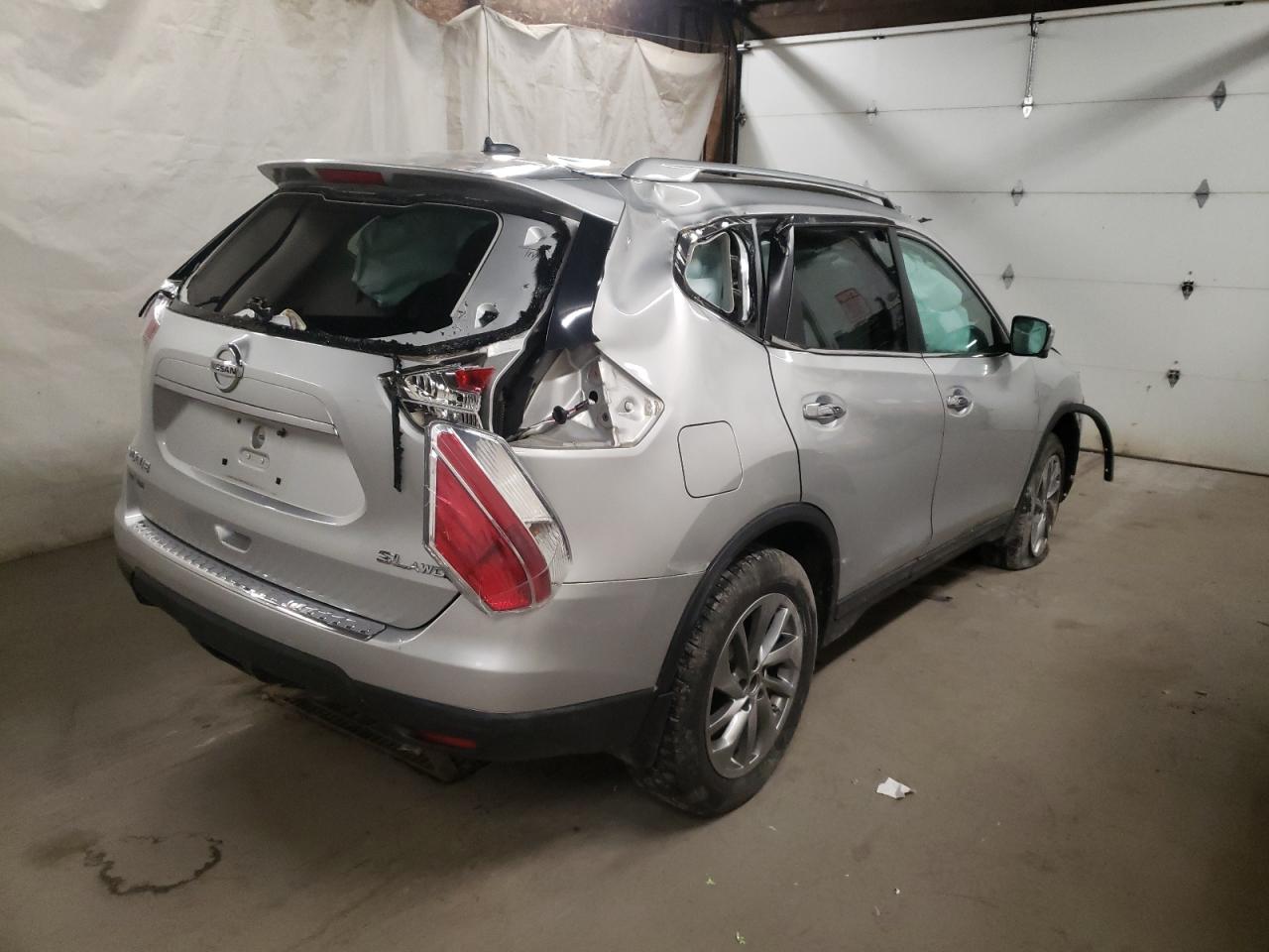 Photo 4 from auction – 2015 NISSAN ROGUE S with VIN 5N1AT2MV7FC897737
