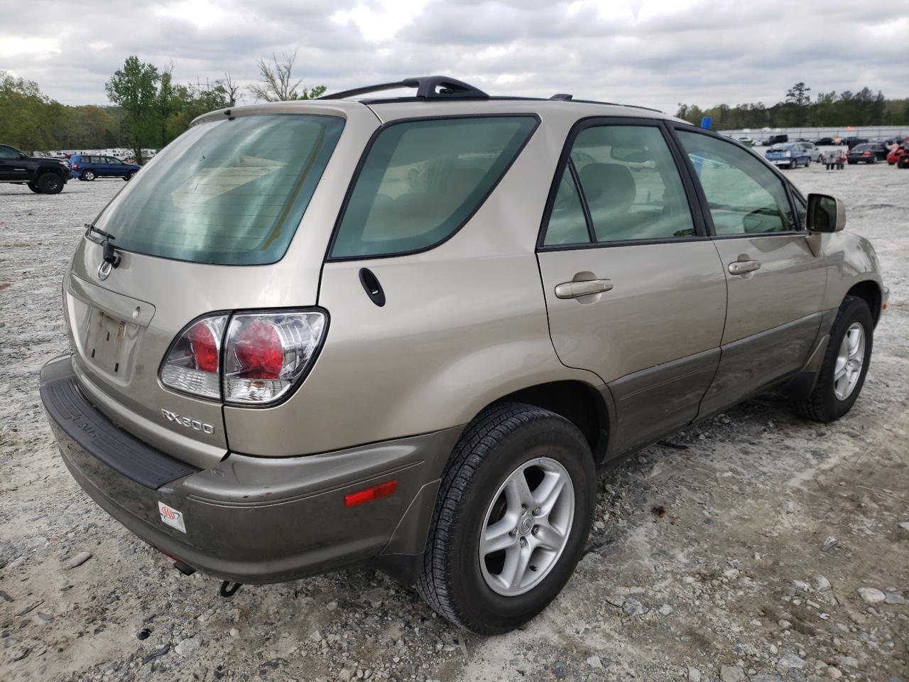 Photo 4 from auction – 2001 LEXUS RX 300 with VIN JTJGF10U610086211