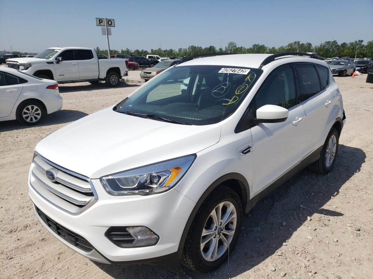 Photo 2 from auction – 2018 FORD ESCAPE SEL with VIN 1FMCU9HD6JUD30535