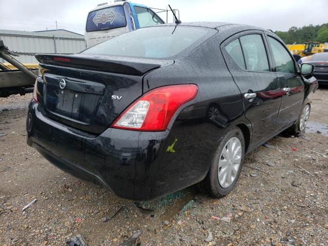 Photo 4 from auction – 2017 NISSAN VERSA S with VIN 3N1CN7APXHL833440