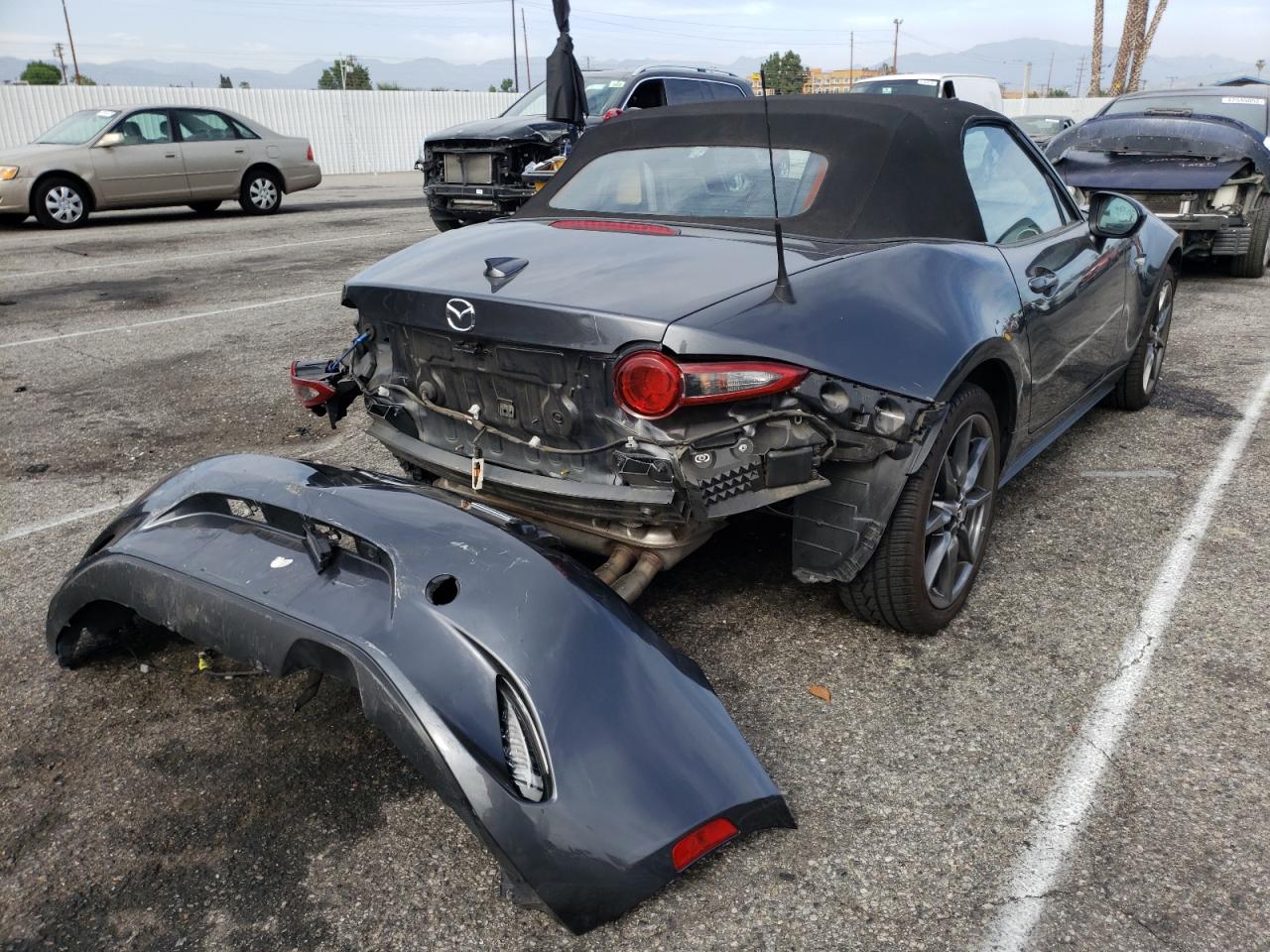 Photo 4 from auction – 2016 MAZDA MX-5 MIATA with VIN JM1NDAD77G0119861