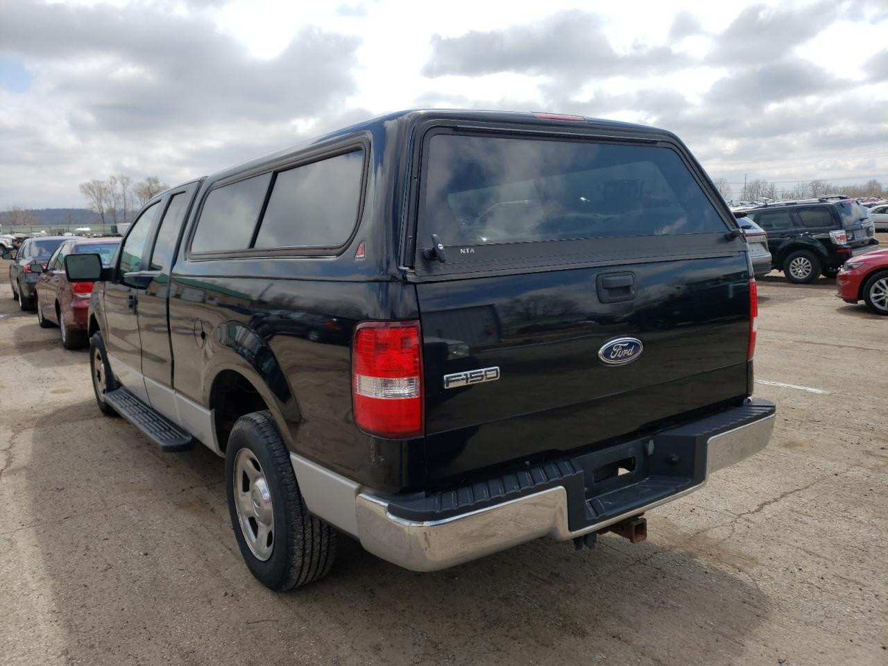 Photo 3 from auction – 2005 FORD F150 with VIN 1FTPX12545FB36063