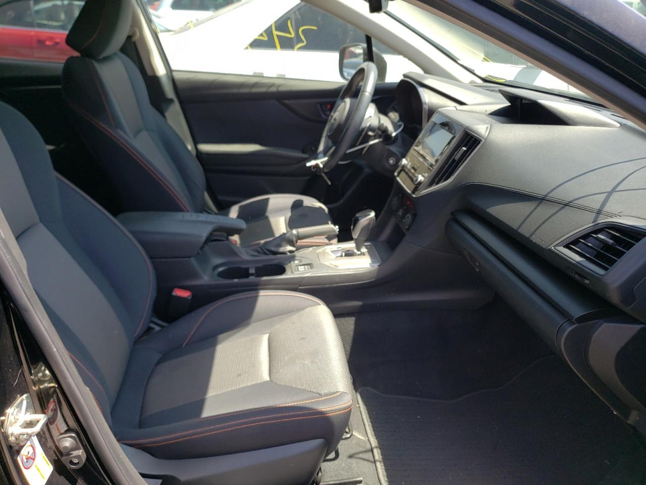 Photo 5 from auction – 2018 SUBARU CROSSTREK with VIN JF2GTADC3J8292358