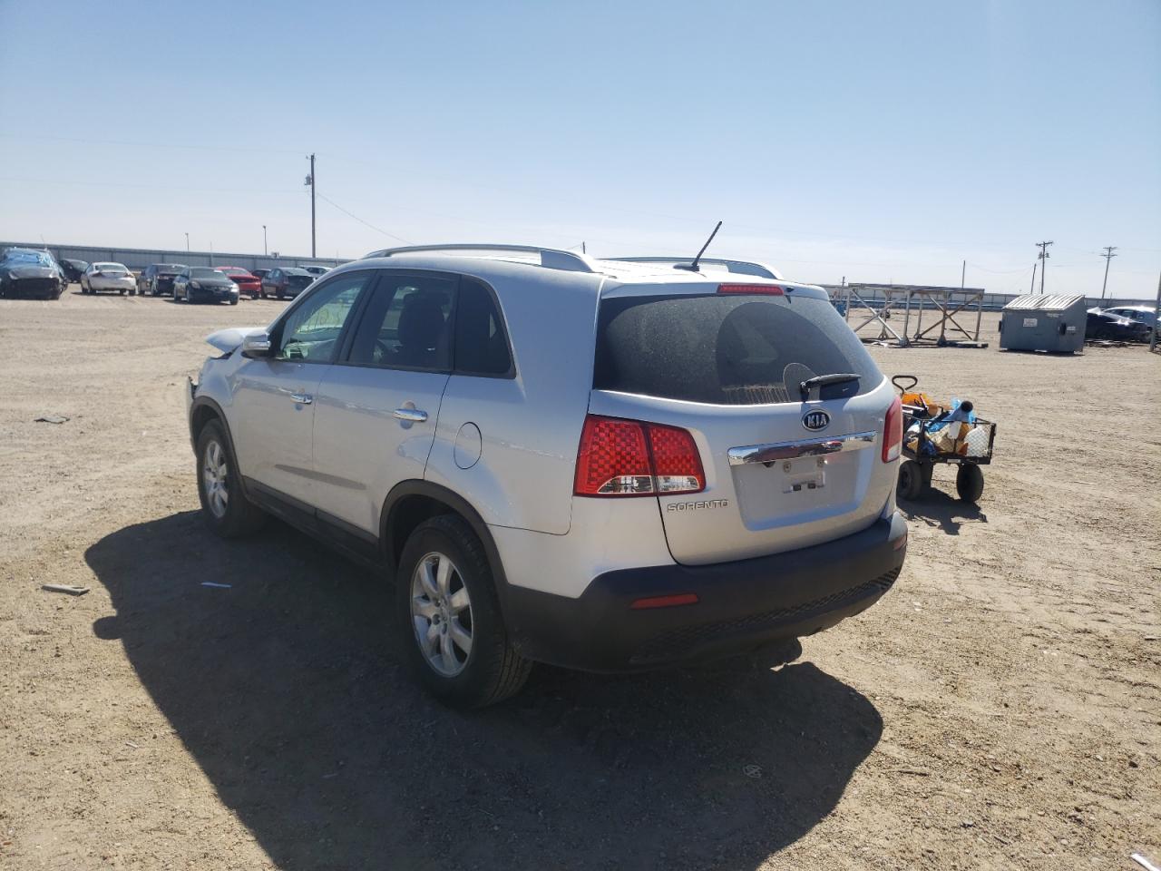 Photo 3 from auction – 2013 KIA SORENTO LX with VIN 5XYKT4A67DG415696